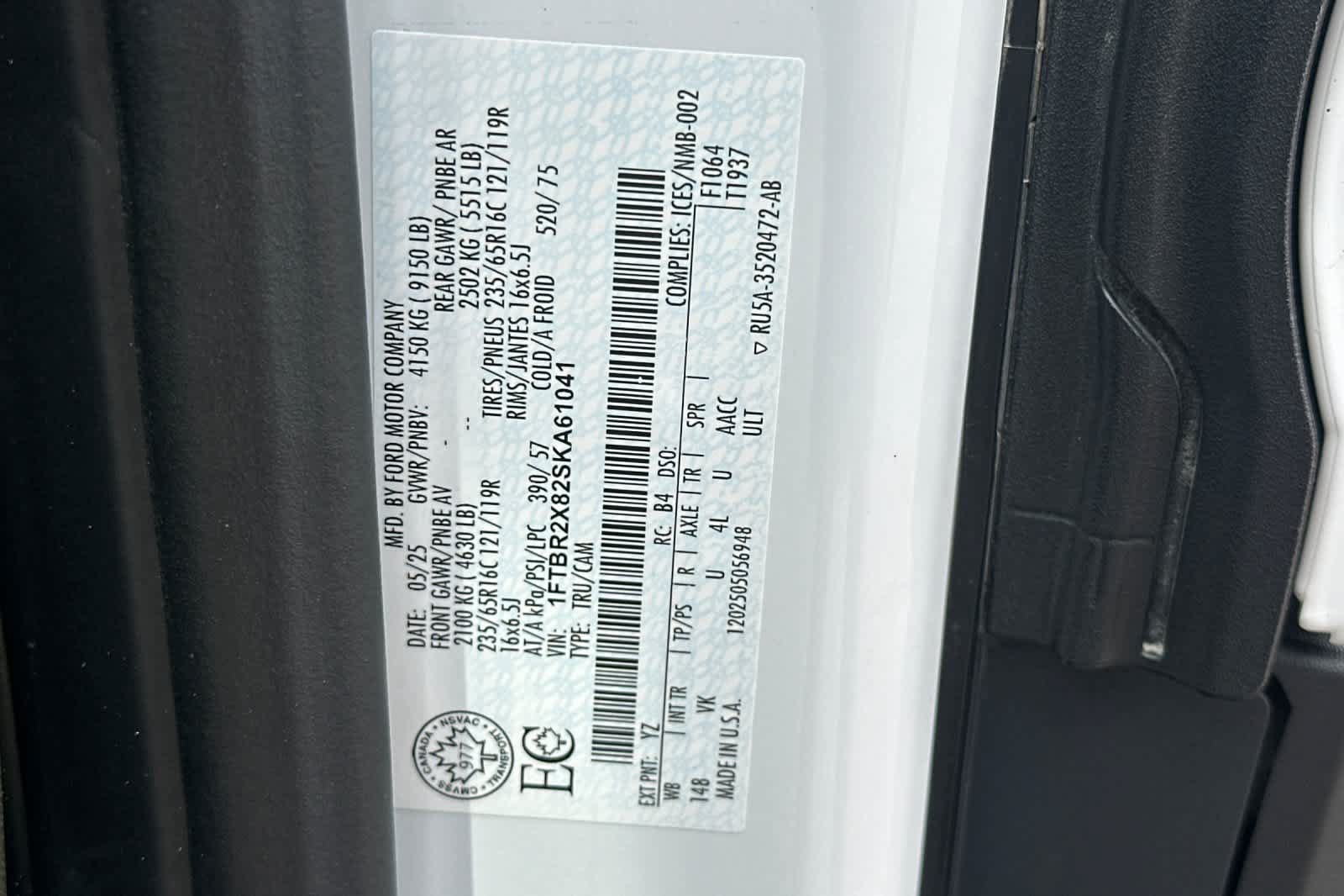 Certified 2025 Ford Transit 250 148 High Roof AWD image 26