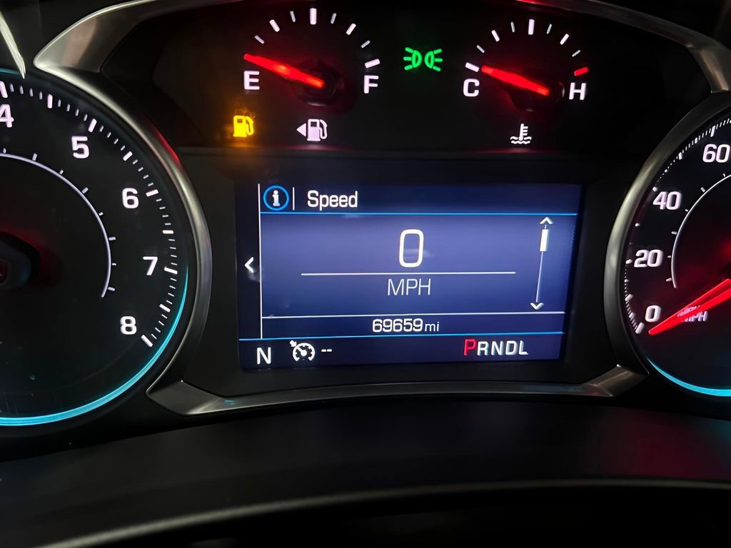 Used 2021 Chevrolet Equinox LT w/ Driver Convenience Package image 22