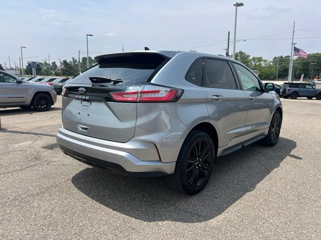 Certified 2024 Ford Edge ST-Line AWD/4WD image 4