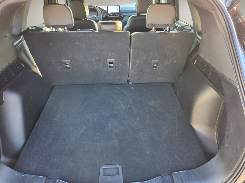 Certified 2025 Ford Escape ST-Line AWD/4WD image 11
