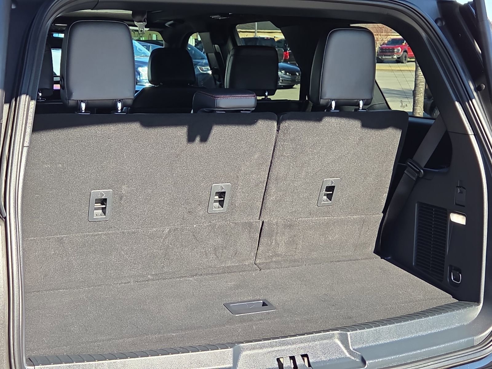 Certified 2024 Ford Expedition Limited image 8