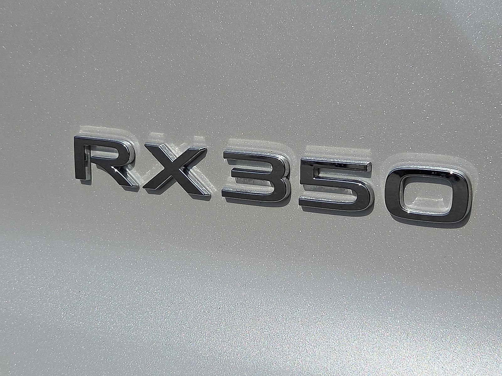 Used 2024 Lexus RX 350 FWD w/ Convenience Package image 9