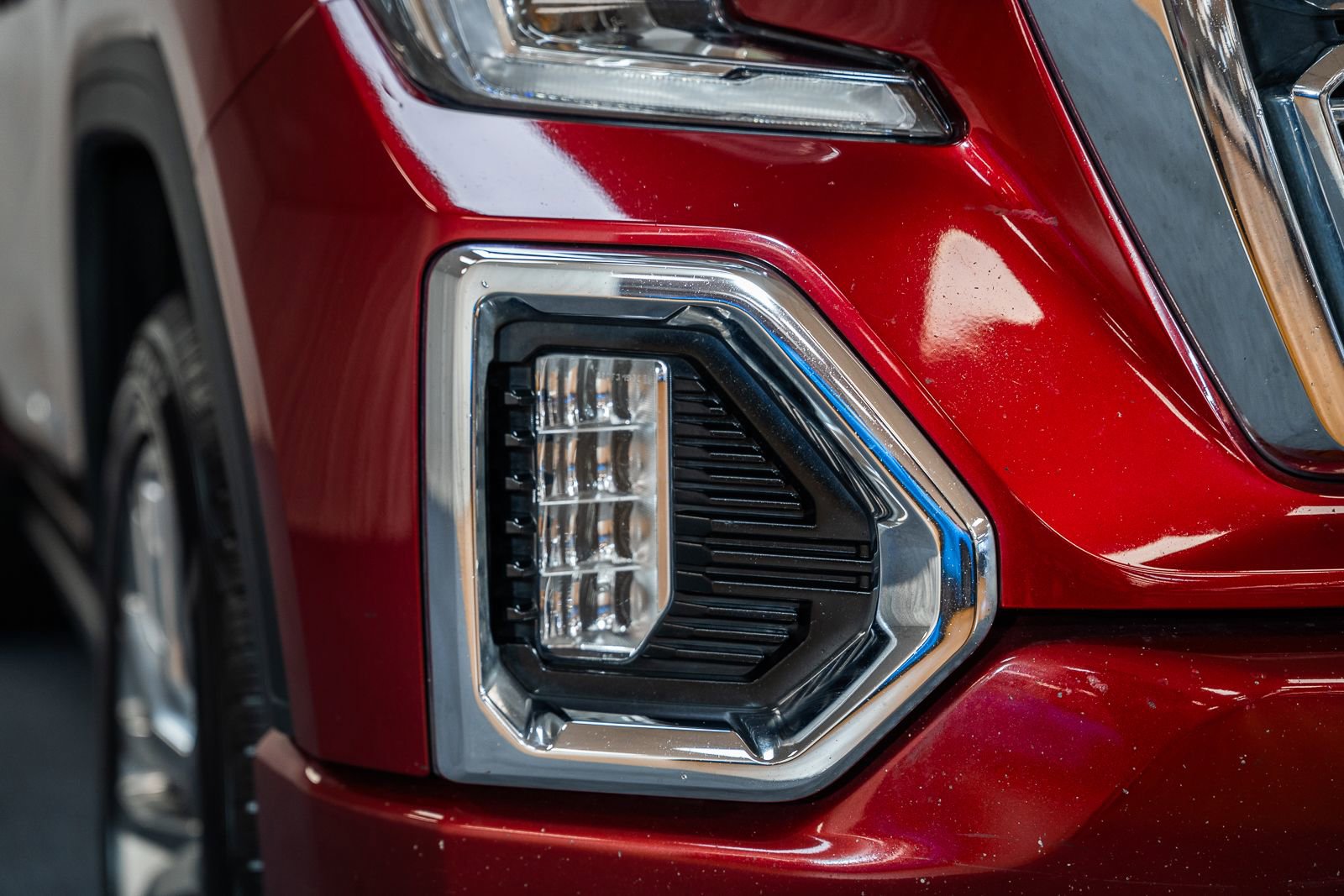 Used 2019 GMC Sierra 1500 Denali w/ Denali Ultimate Package AWD/4WD image 18
