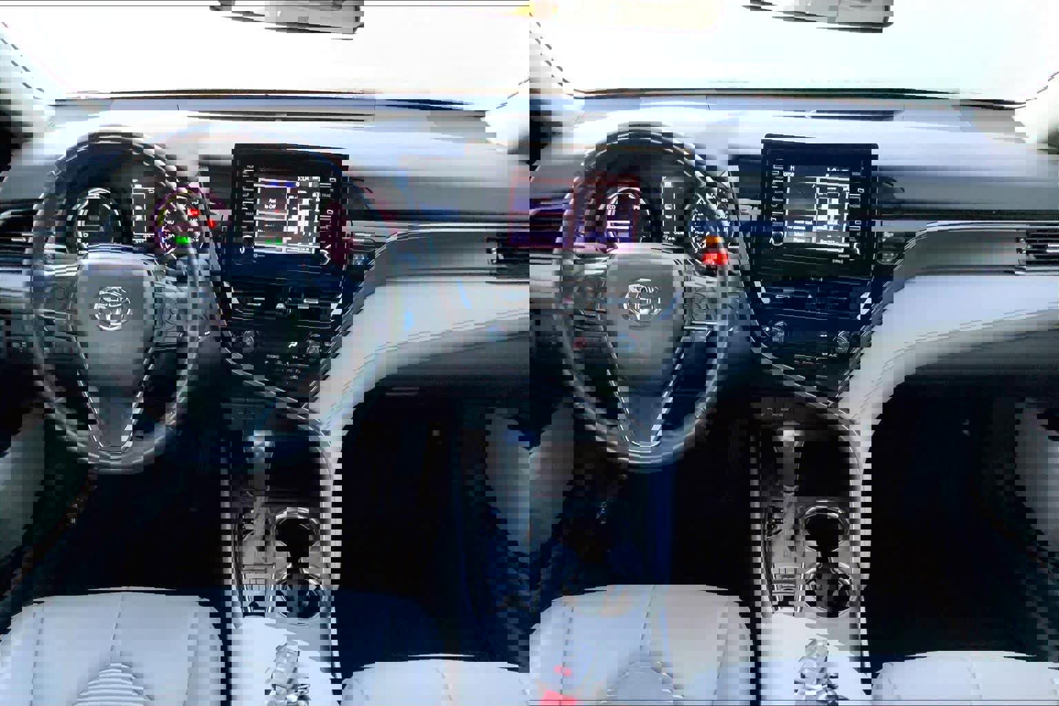 Used 2023 Toyota Camry SE image 15