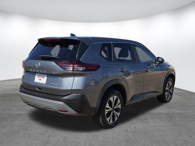 Used 2023 Nissan Rogue SV image 4
