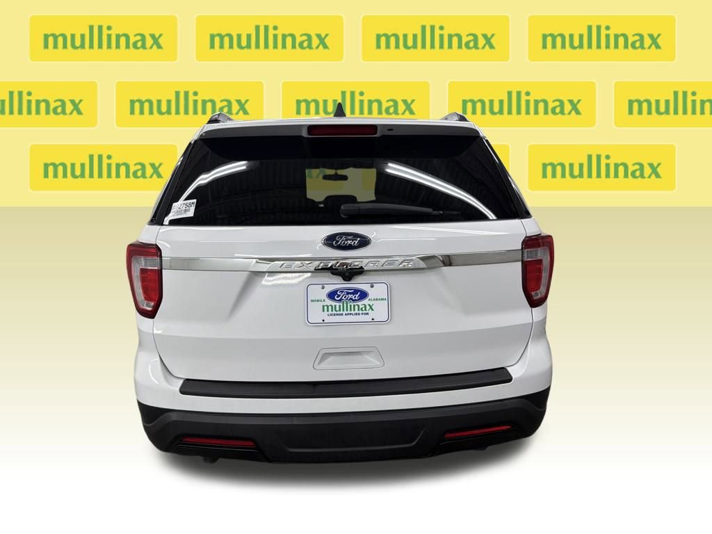 Certified 2019 Ford Explorer FWD image 4