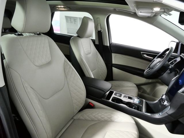 Certified 2024 Ford Edge Titanium w/ Equipment Group 301A image 11