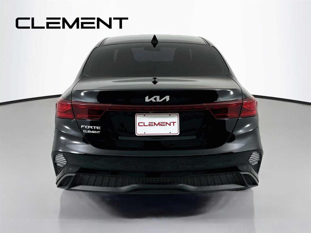 Used 2024 Kia Forte LXS FWD image 8