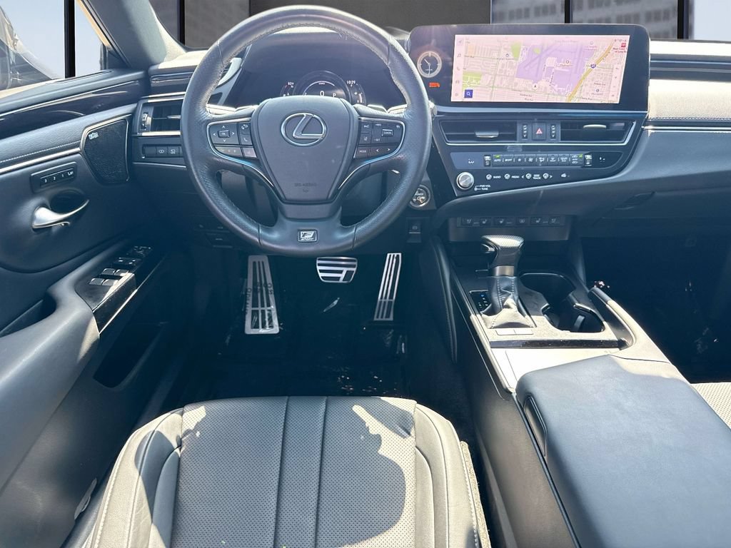 Used 2024 Lexus ES 300h F Sport w/ Accessory Package (Z1) FWD image 17