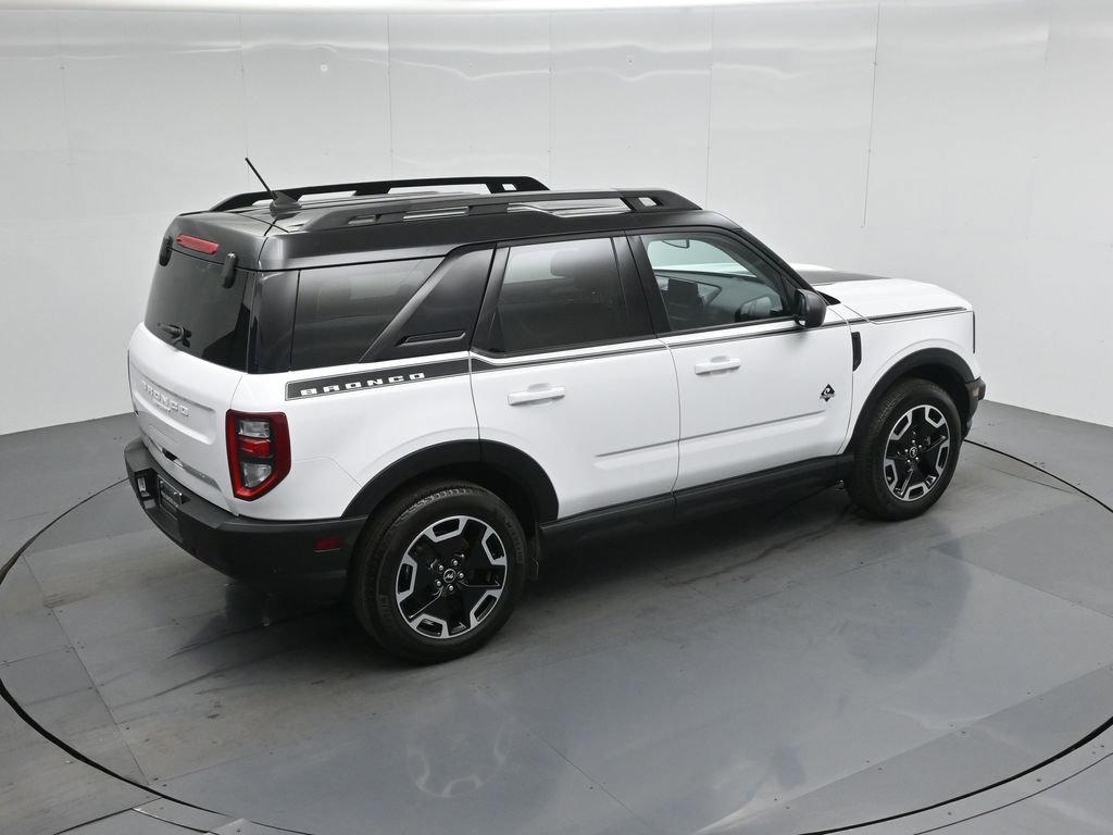 Certified 2024 Ford Bronco Sport Outer Banks w/ Topo Graphic Package AWD/4WD image 39