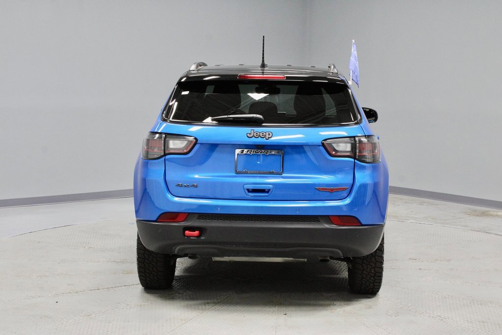 Used 2024 Jeep Compass Trailhawk w/ Trailhawk Elite Group image 4