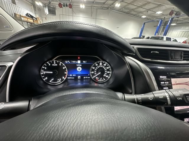 Used 2022 Nissan Murano SL w/ SL Moonroof Package AWD/4WD image 14