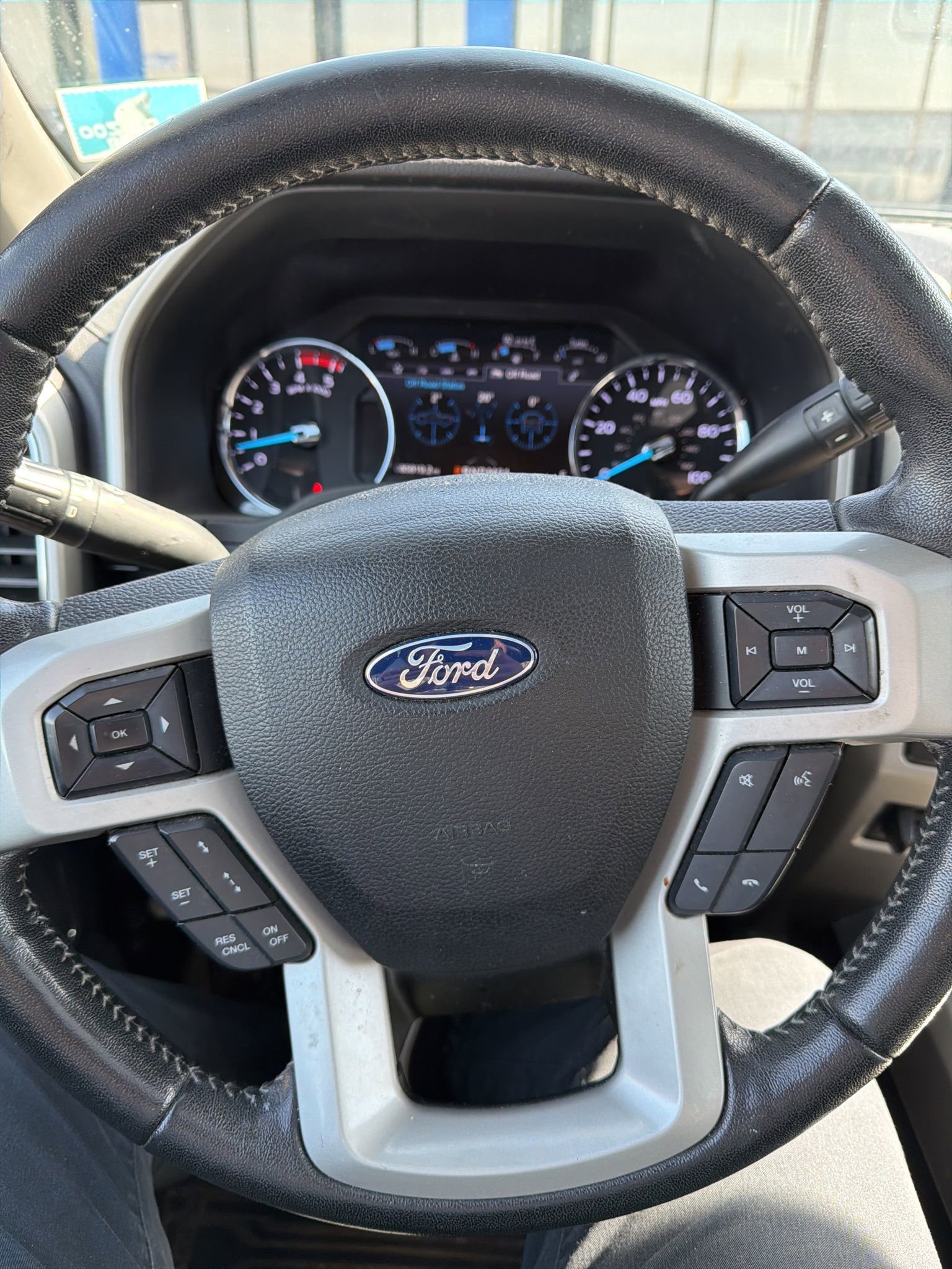 Certified 2019 Ford F250 Lariat w/ Lariat Ultimate Package image 9