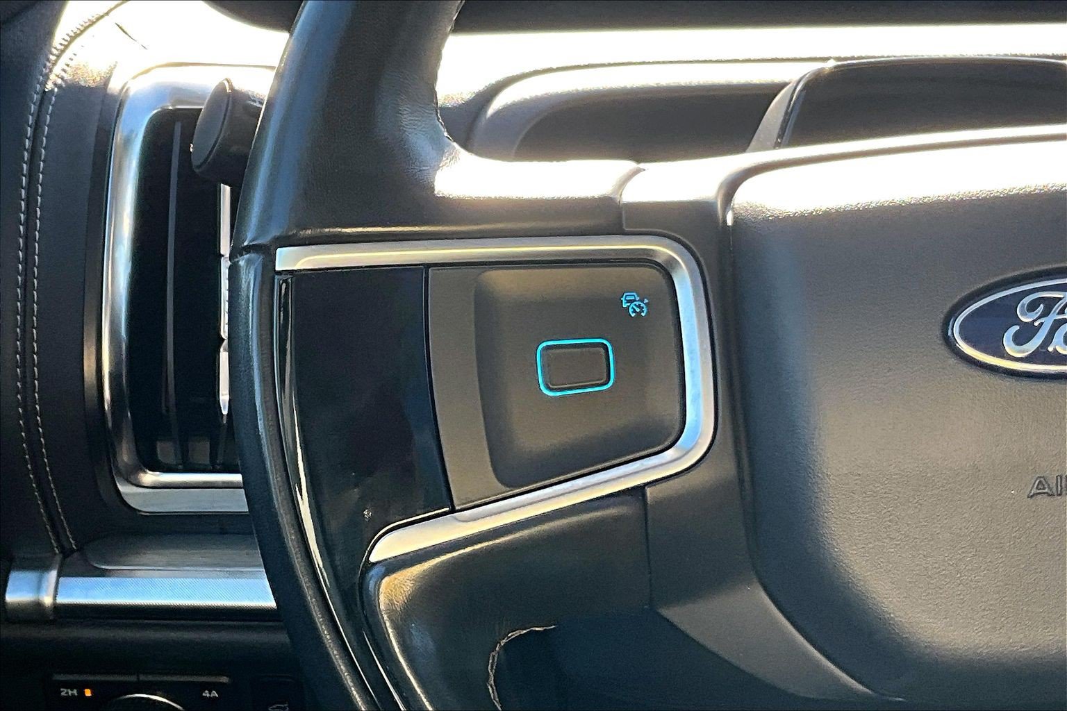 Certified 2025 Ford Expedition Max Platinum AWD/4WD image 19
