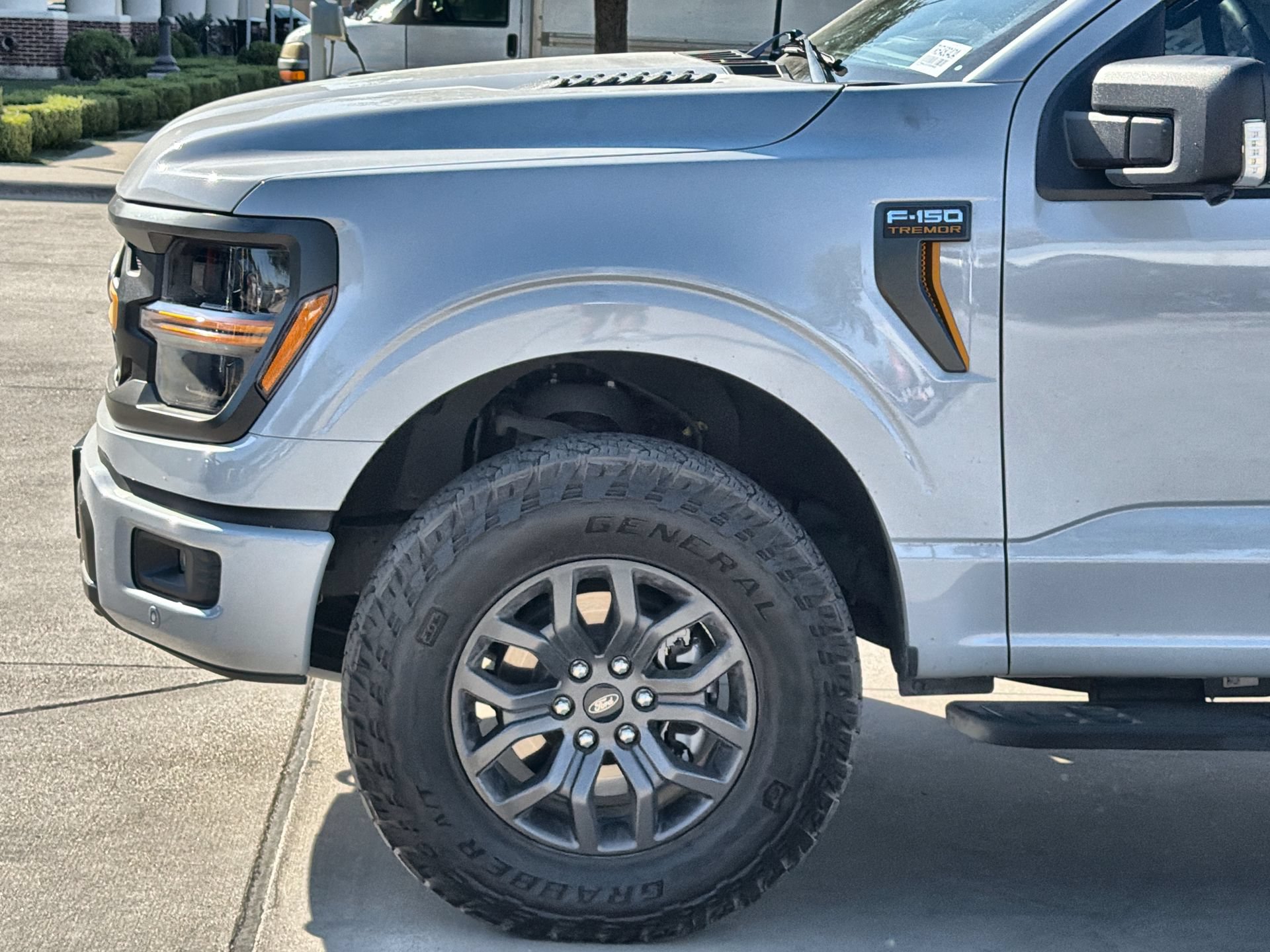 Certified 2025 Ford F150 Tremor AWD/4WD image 10