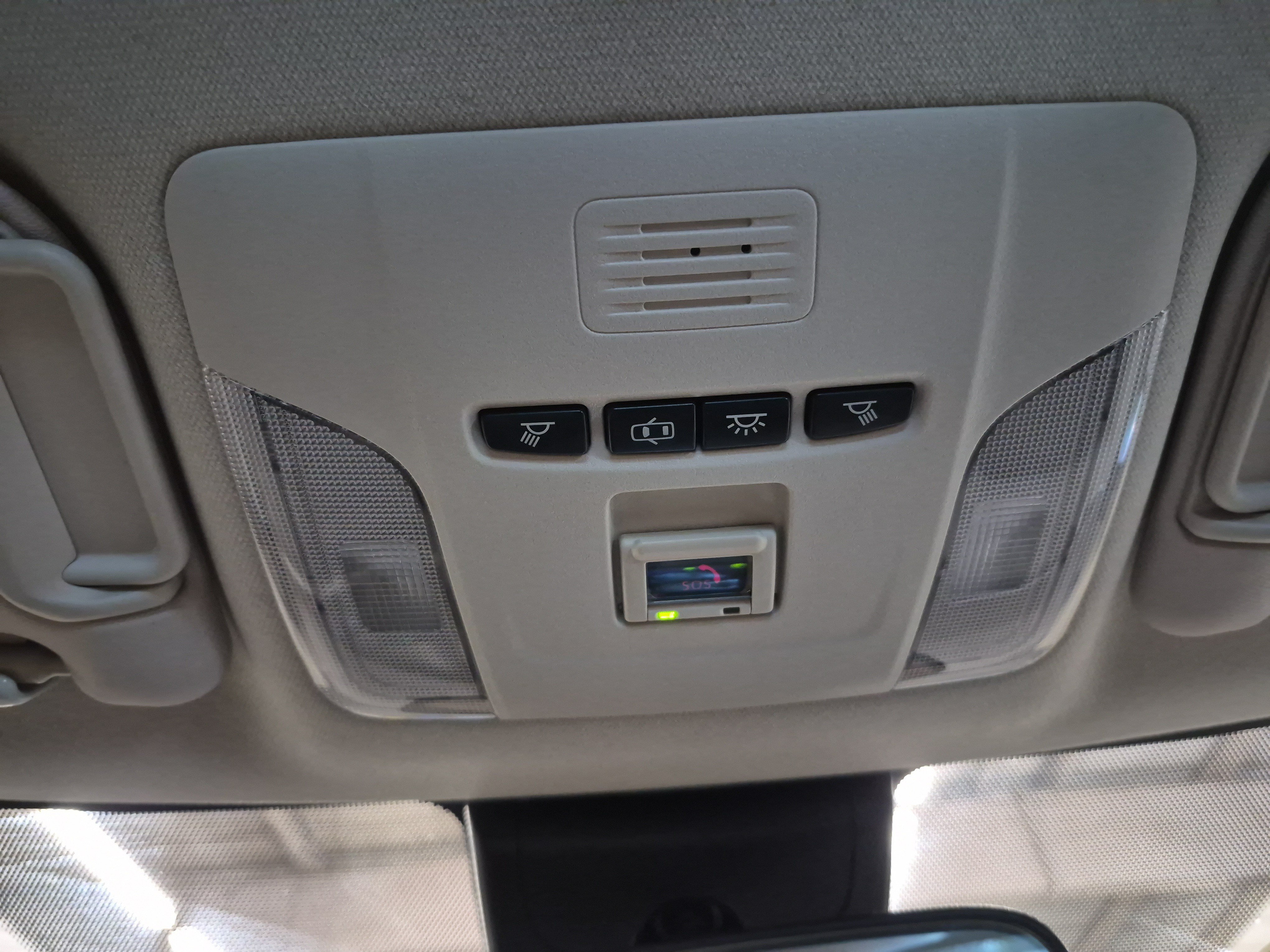 Used 2021 Toyota Corolla LE FWD image 33