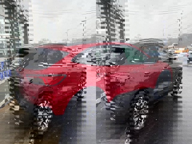 Certified 2020 Ford Escape SE Sport image 3