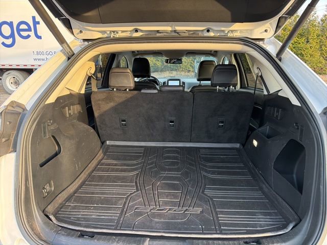 Certified 2022 Ford Edge SEL w/ Convenience Package image 11