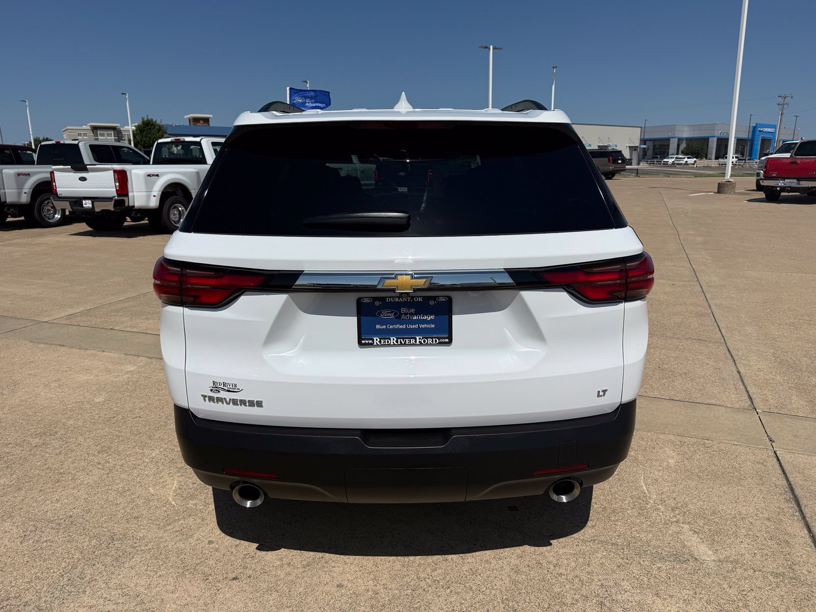 Used 2023 Chevrolet Traverse LT FWD image 6