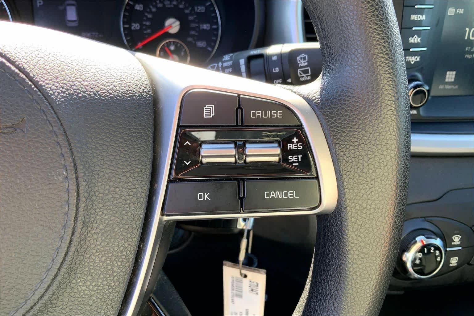 Used 2020 Kia Sorento L FWD image 24