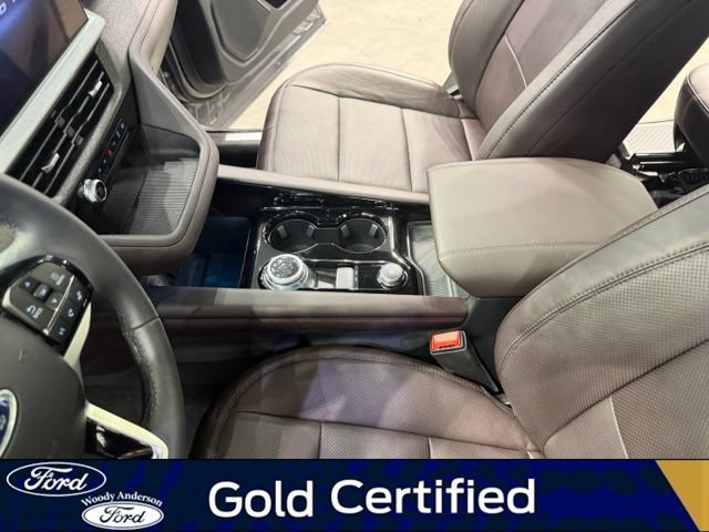 Certified 2026 Ford Explorer Platinum w/ LUX Leather Package AWD/4WD image 18