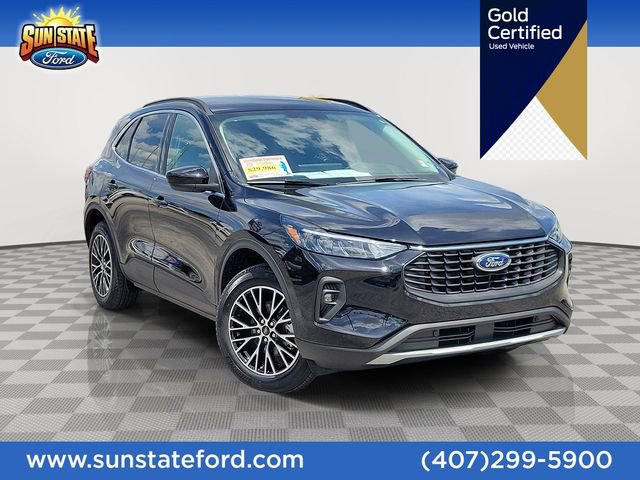 Certified 2025 Ford Escape SE