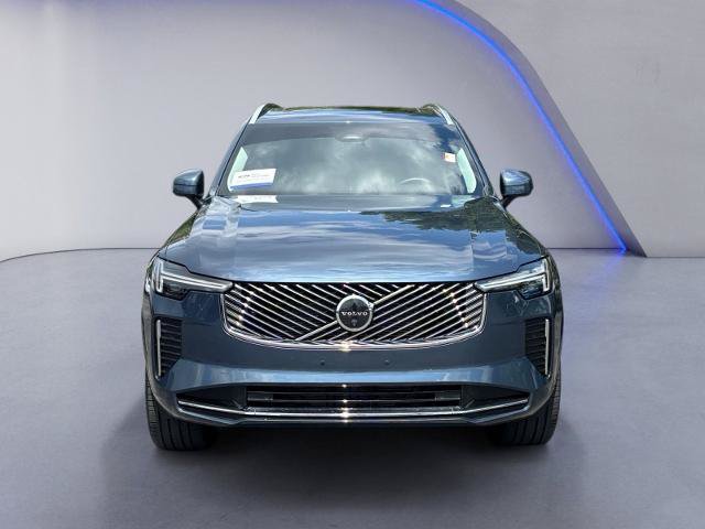 Used 2025 Volvo XC90 B5 Plus AWD/4WD image 9