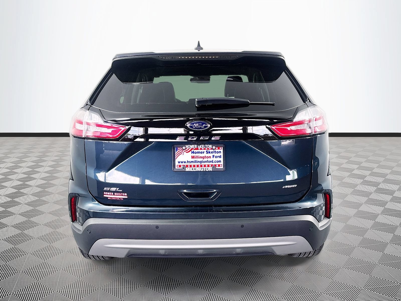 Certified 2024 Ford Edge SEL w/ Convenience Package AWD/4WD image 6
