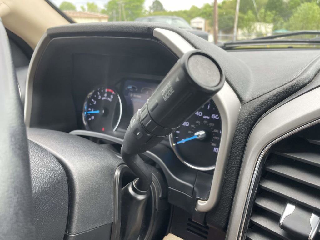 Certified 2021 Ford F350 Lariat w/ Lariat Ultimate Package image 17