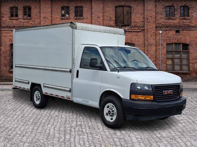 Used 2021 GMC Savana 3500 w/ Power Convenience Package RWD image 3