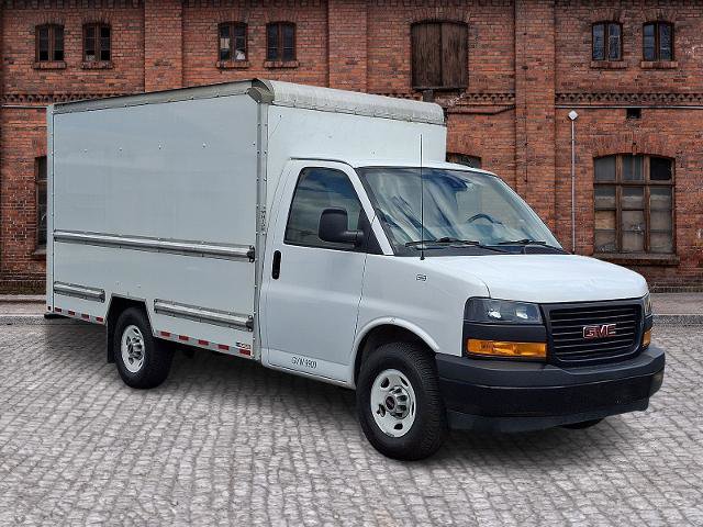 Used 2021 GMC Savana 3500 w/ Power Convenience Package RWD image 3