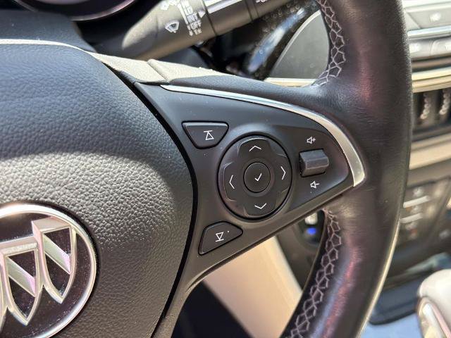 Used 2020 Buick Envision Essence w/ Experience Buick Package FWD image 14