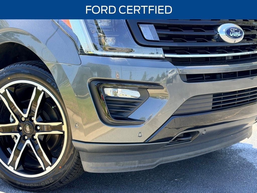 Certified 2021 Ford Expedition Max Limited AWD/4WD image 3