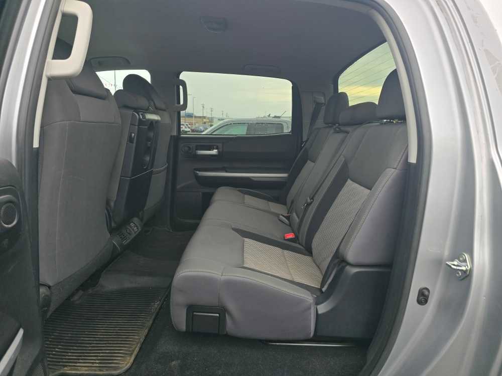 Used 2017 Toyota Tundra SR5 image 18