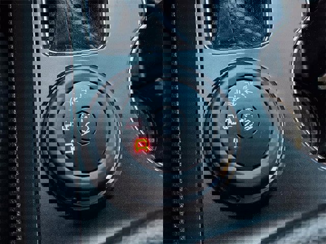 Certified 2017 Ford Explorer XLT w/ Equipment Group 202A image 20