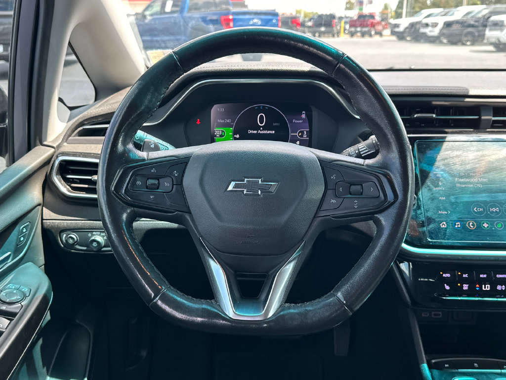 Used 2022 Chevrolet Bolt LT FWD image 24