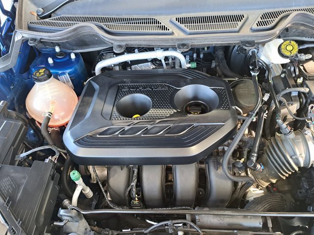 Certified 2021 Ford EcoSport SES image 23