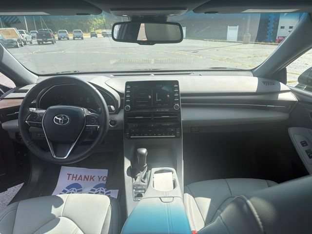 Used 2022 Toyota Avalon XLE w/ Moonroof Package FWD image 37
