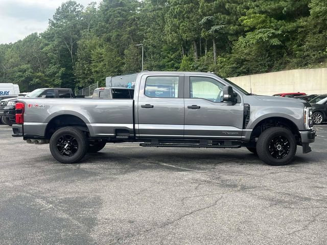 Certified 2025 Ford F250 XL w/ STX Appearance Package AWD/4WD image 2