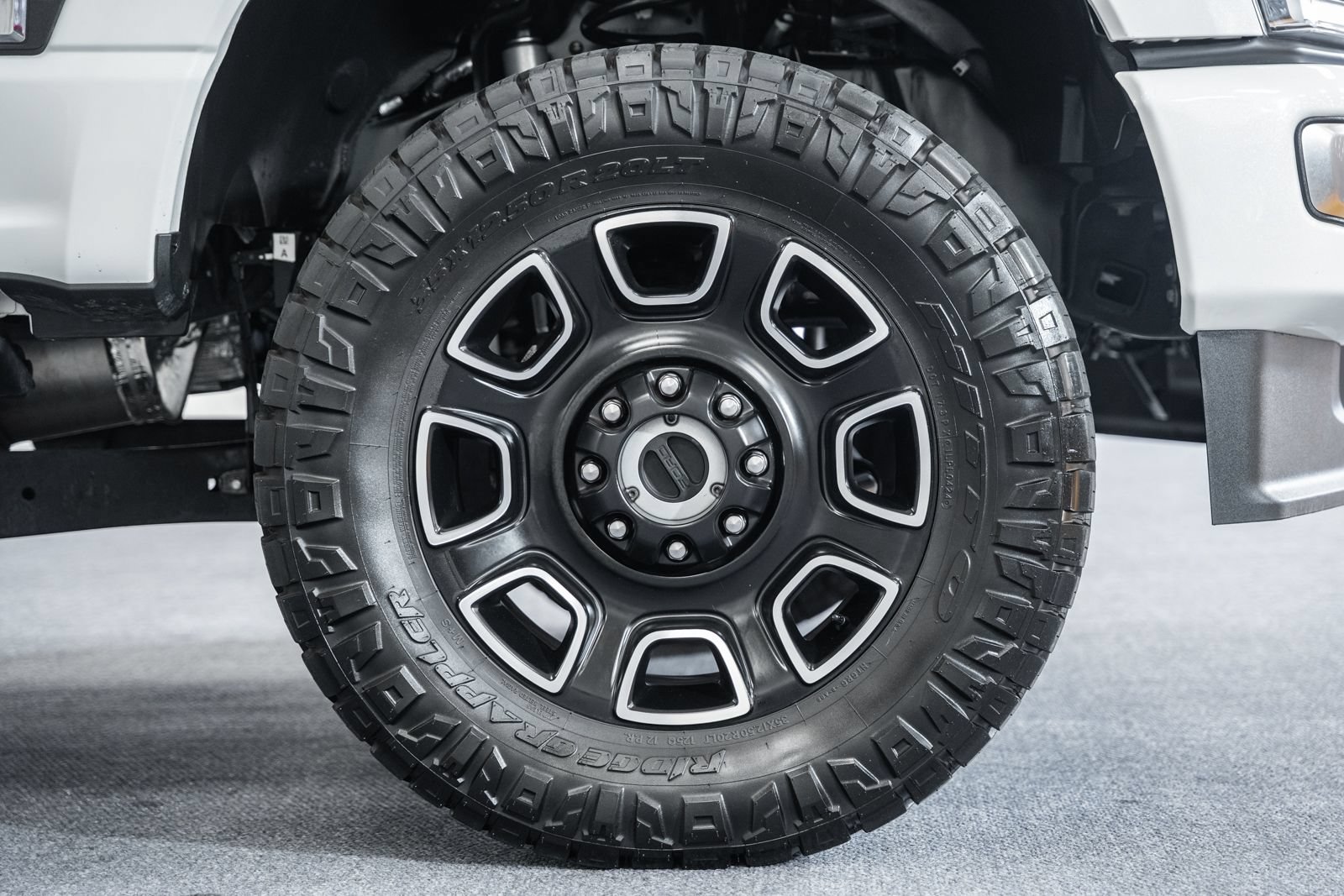 Certified 2024 Ford F250 Platinum AWD/4WD image 27