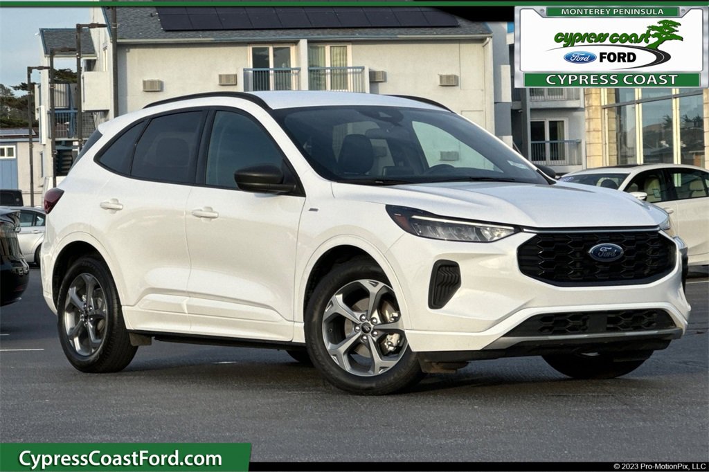 Certified 2023 Ford Escape ST-Line image 1
