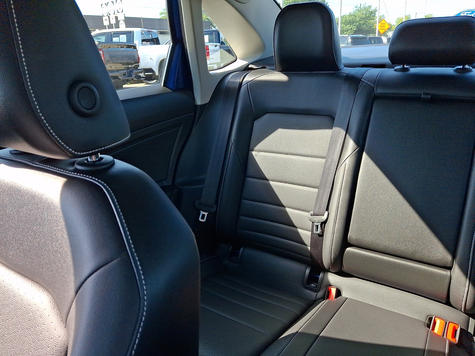 Used 2022 Volkswagen Jetta SE FWD image 18