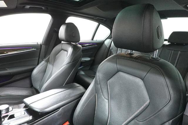 Used 2019 BMW 540i xDrive w/ Convenience Package image 12