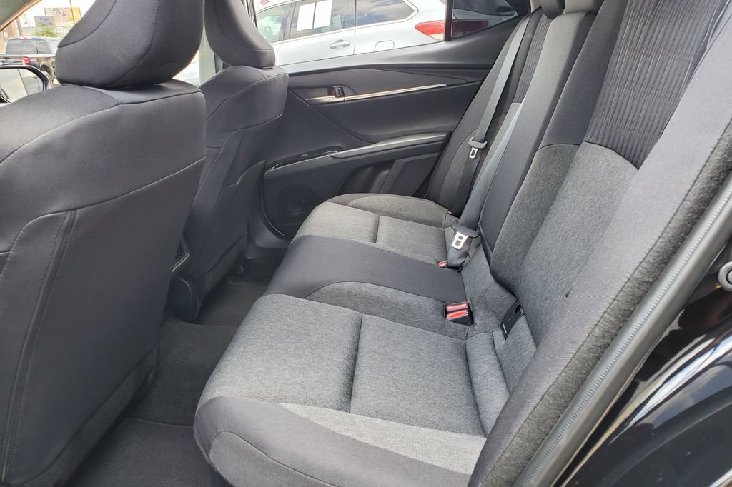 Used 2026 Toyota Camry LE FWD image 22