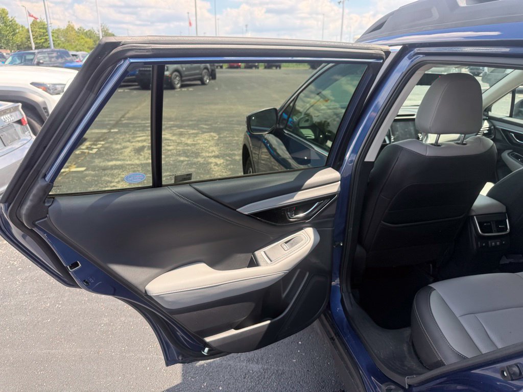 Used 2021 Subaru Outback Limited w/ Popular Package #2 AWD/4WD image 31