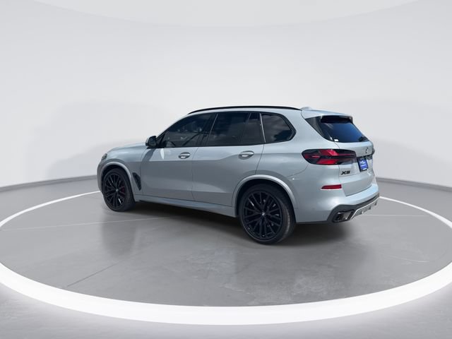 Used 2025 BMW X5 sDrive40i w/ M Sport Package RWD image 5