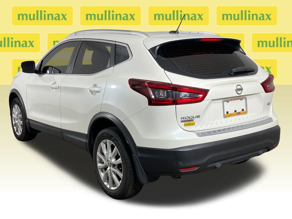 Used 2021 Nissan Rogue Sport SV video 3