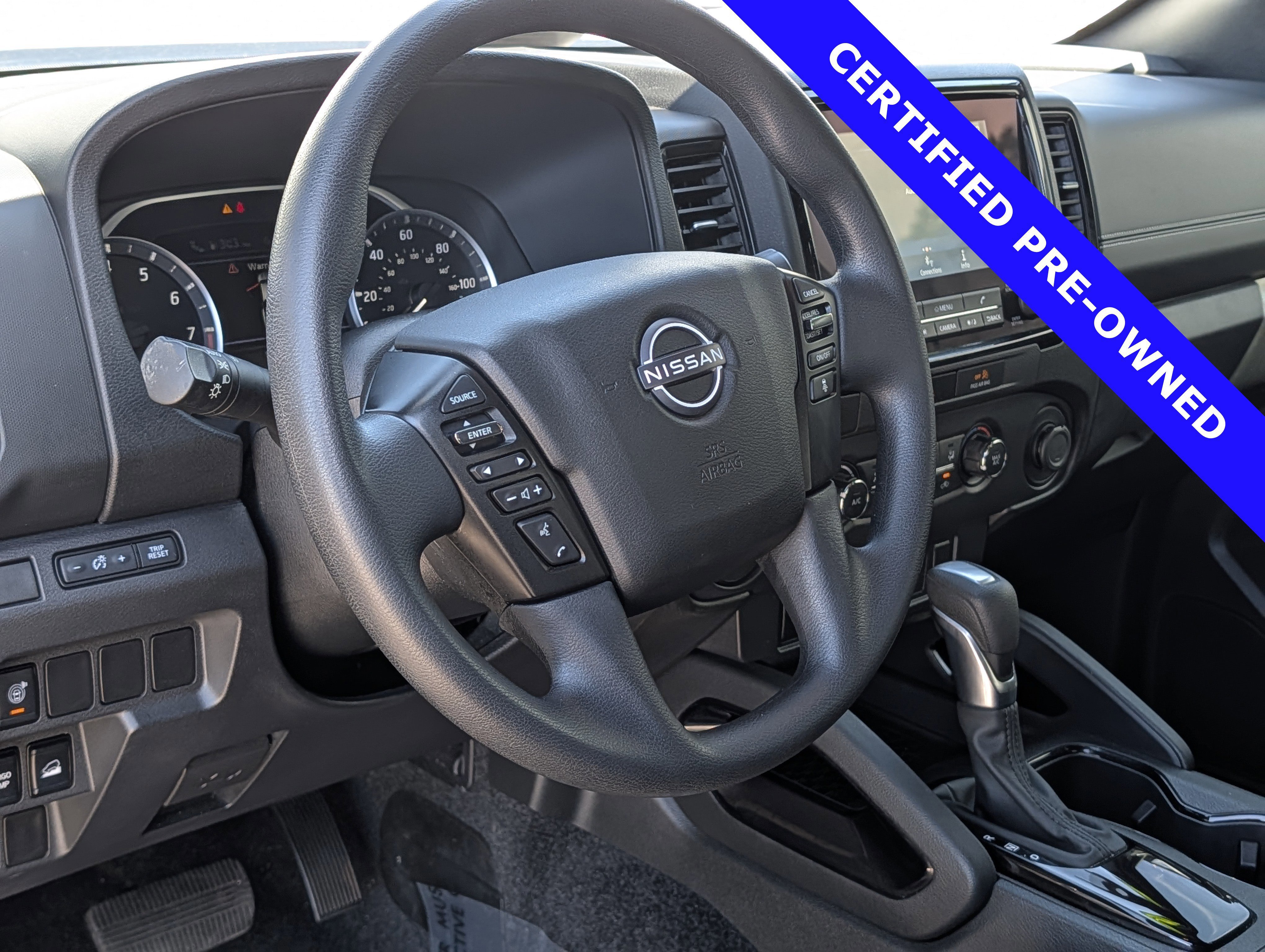 Used 2023 Nissan Frontier SV w/ Midnight Edition Package image 23