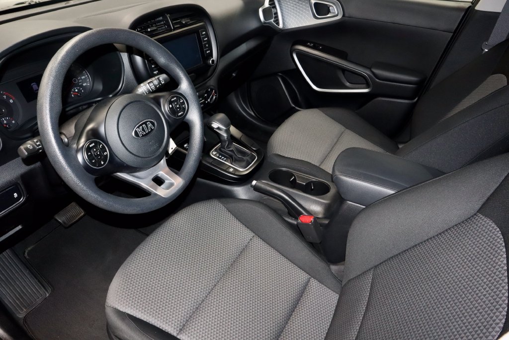 Used 2020 Kia Soul LX FWD image 22