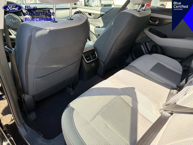Used 2025 Subaru Outback Premium AWD/4WD image 12